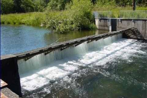 structure spans a waterway between two banks